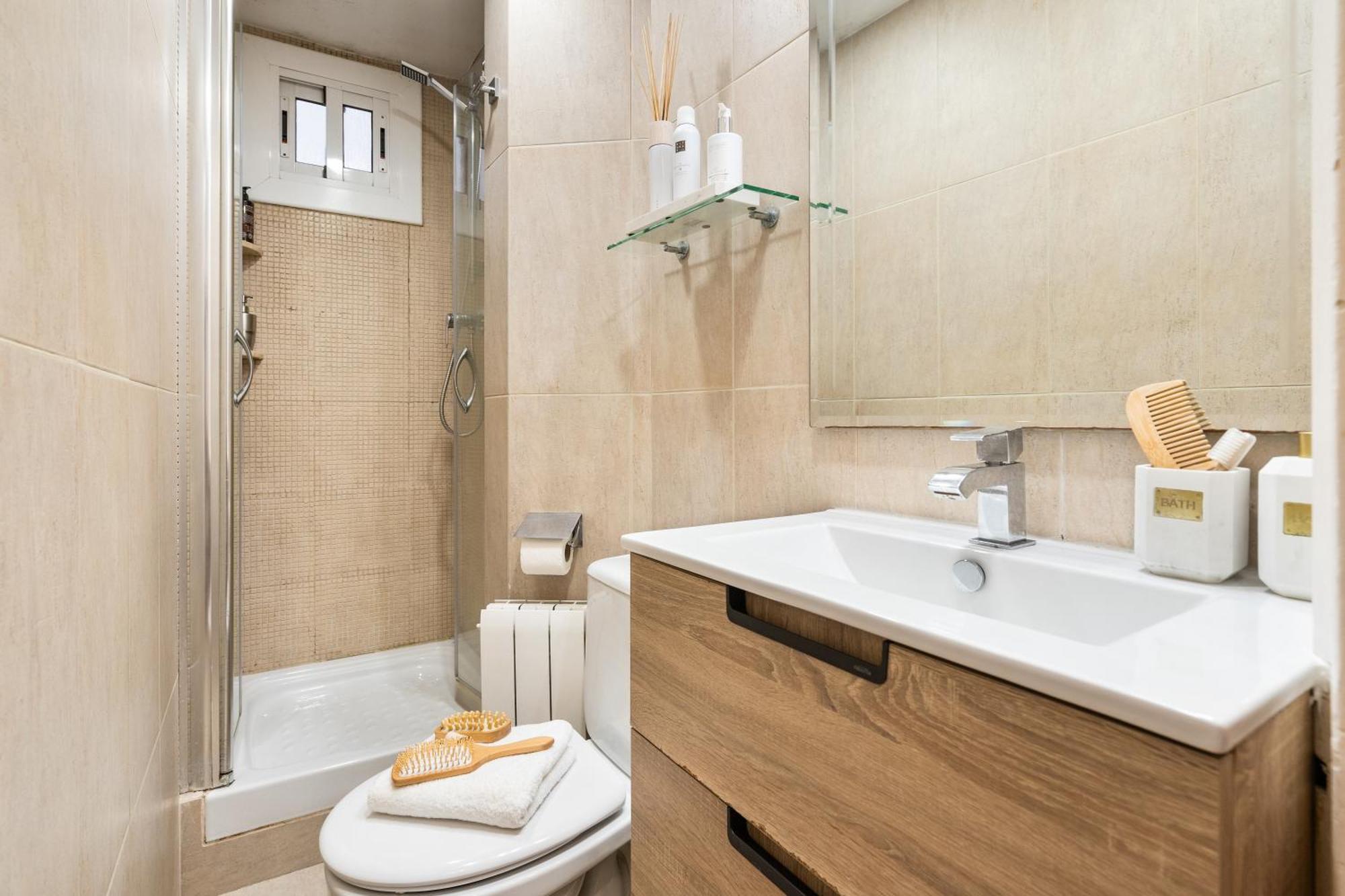 Fridays Flats Whisper-quiet Near Sagrada's Heart Apartament Barcelona